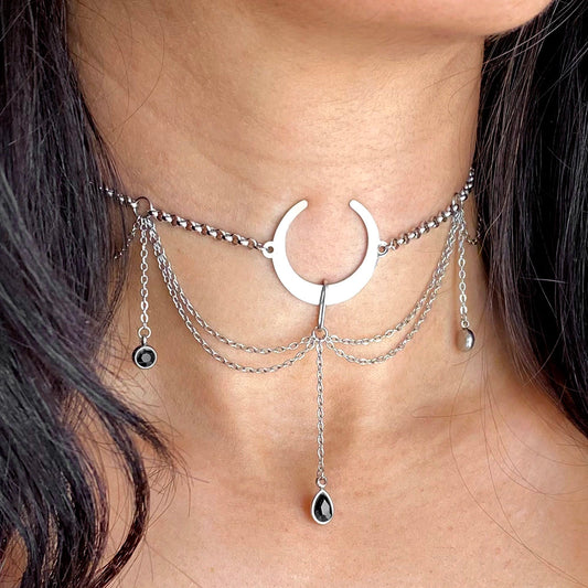Choker She Owns The Night