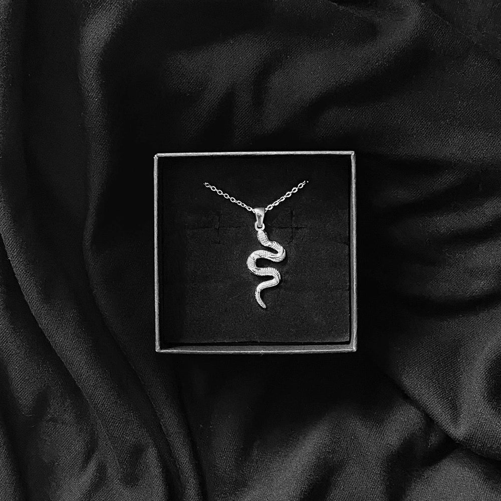 Collana Bite Me
