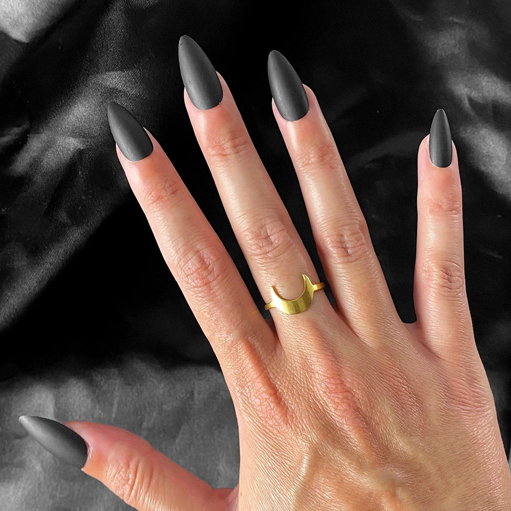 Anello Witch Hunt