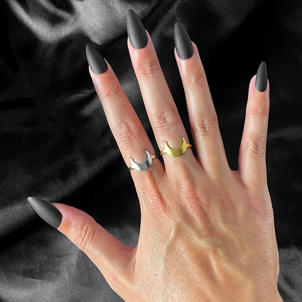 Anello Witch Hunt