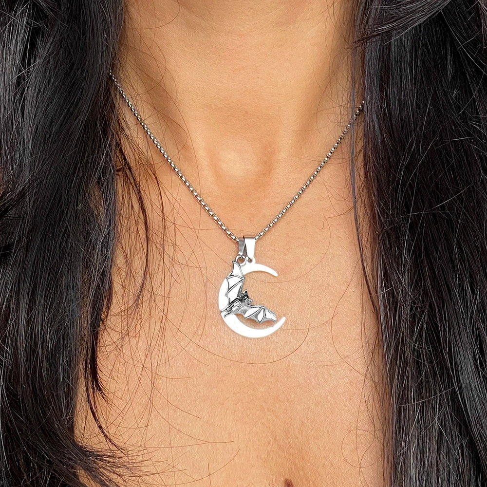 Collana Night Creature