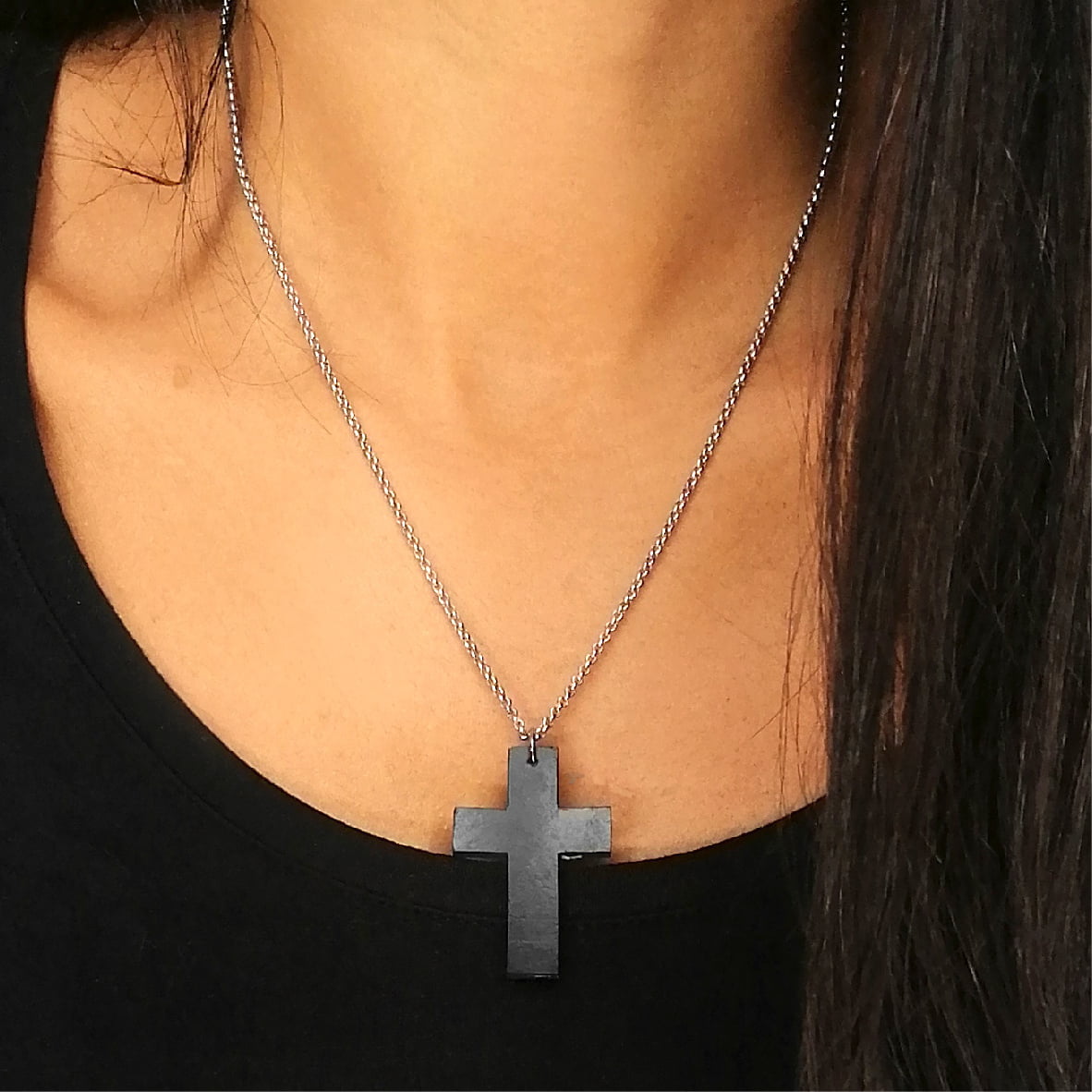 Collana Croce #080