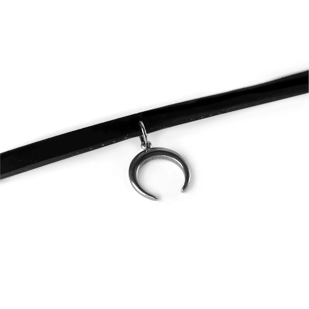 Choker luna capovolta 123