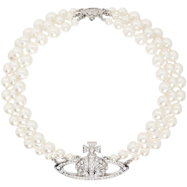 la collana con le perle di vivienne westwood