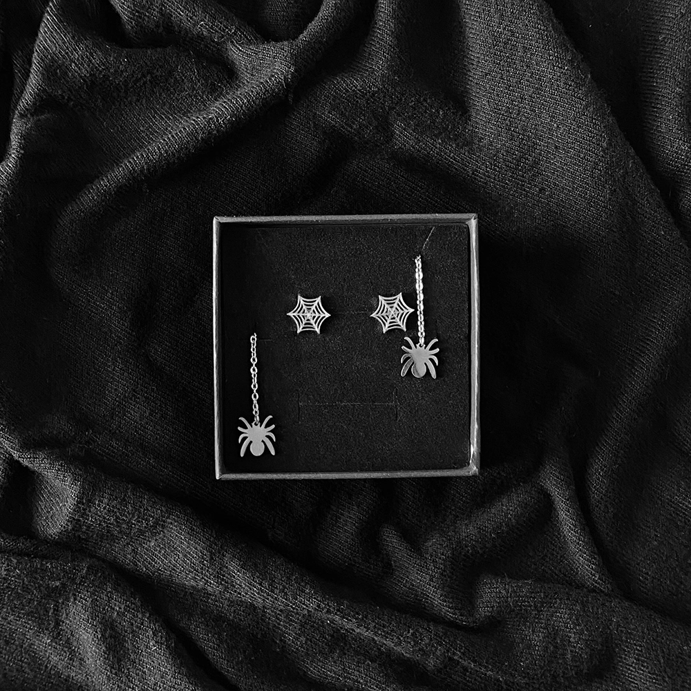 orecchiji-ragnatela-ragnetto